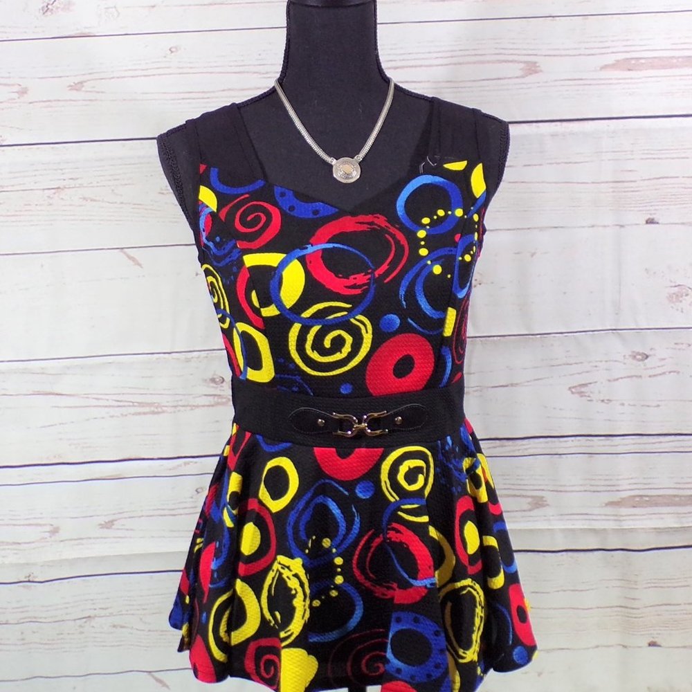 Women's Shoulder Abstract Top